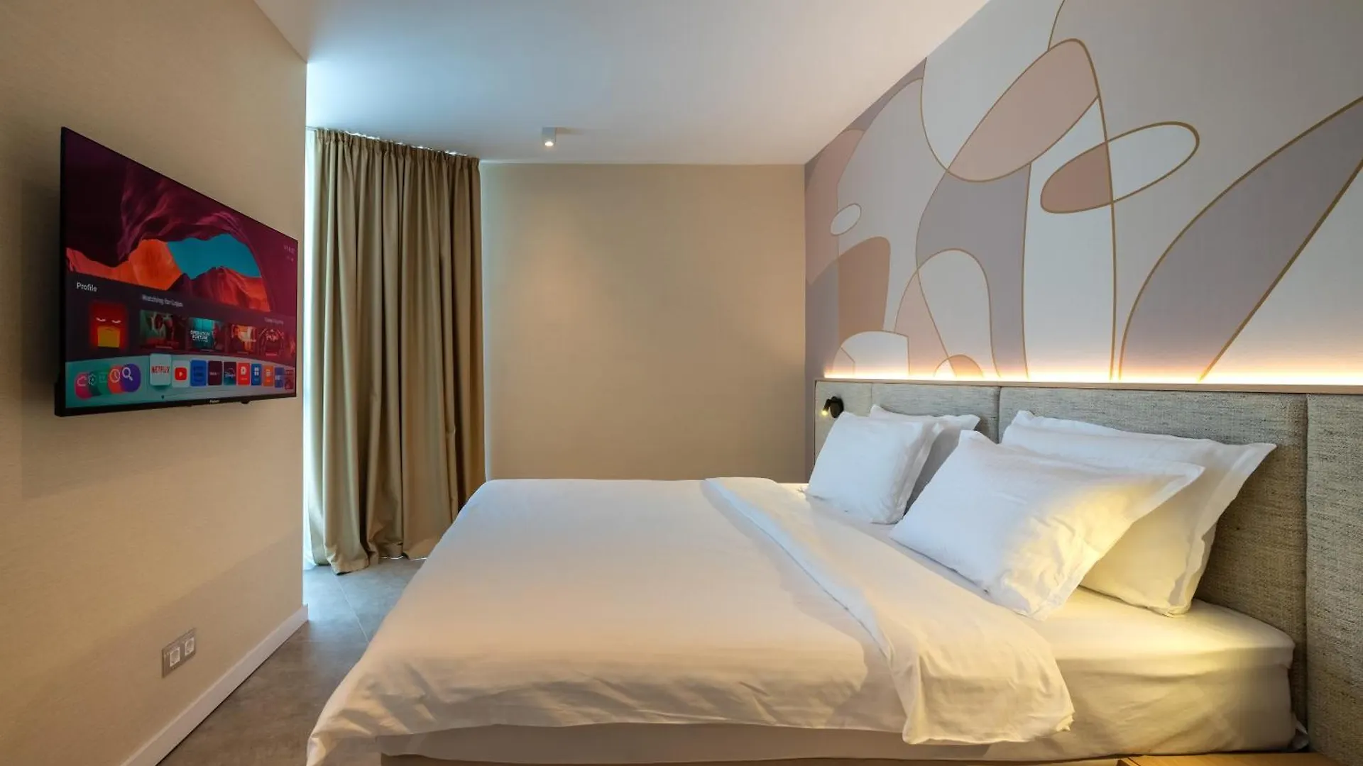 סאני ביץ' Hotel Zenith  סאני ביץ'