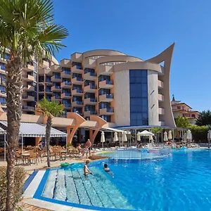 Fiesta M & Marlin Hotel