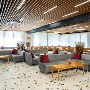 Grand Sunny Hotel