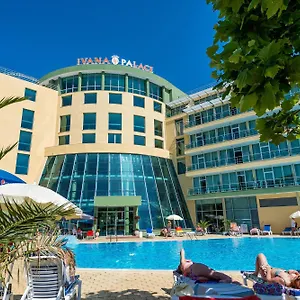 Ivana Palace - Free Parking Hotel