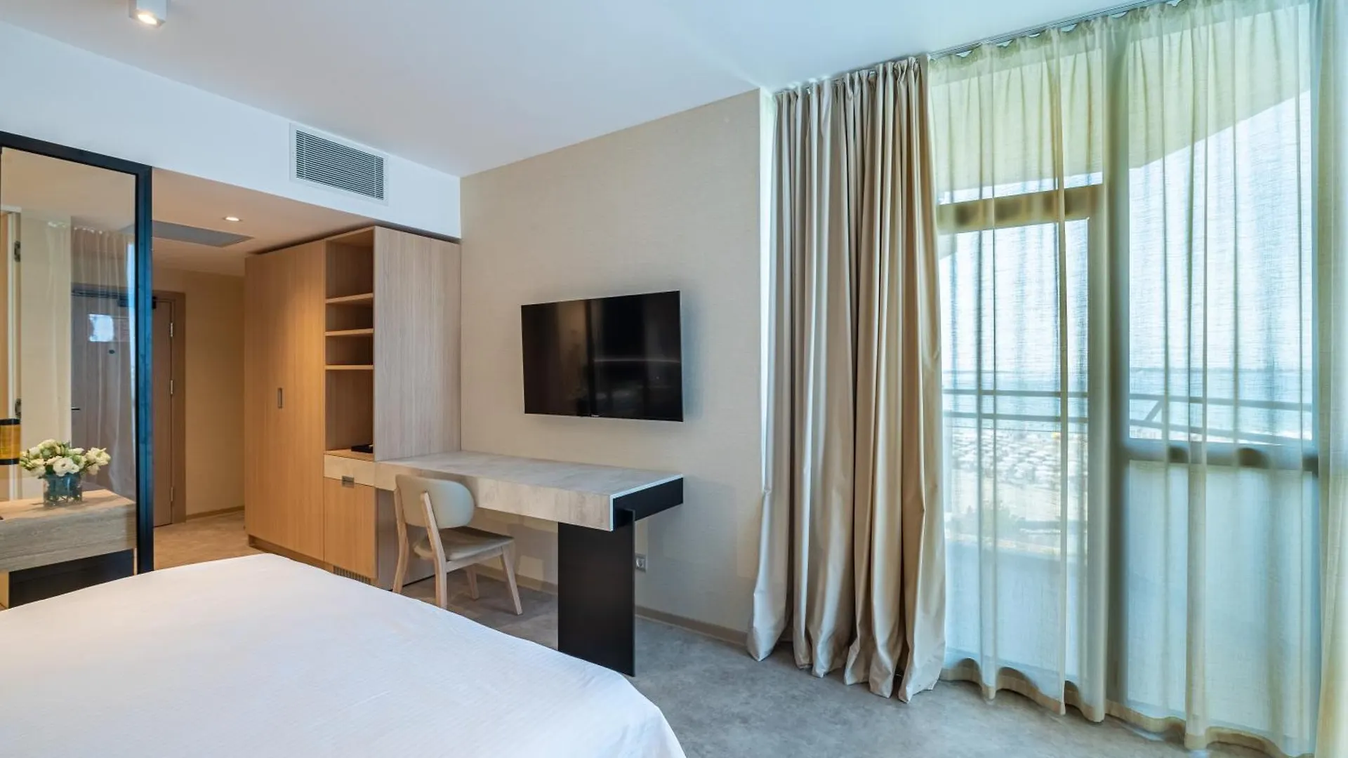 Hotel Zenith Słoneczny Brzeg